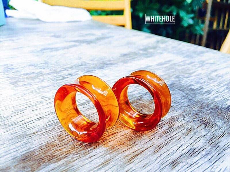 Plugs Tunnel [Hellorange] Plugs-Custom von WHITEHOLEDESIGN