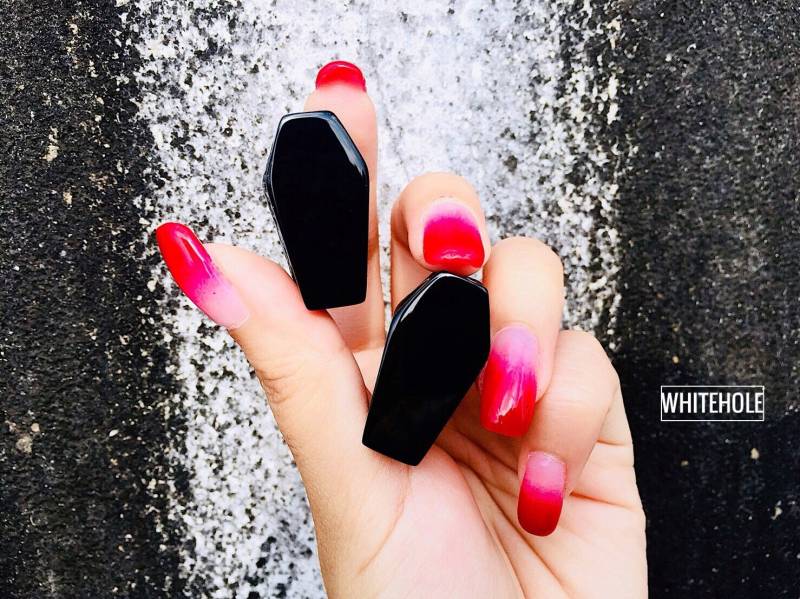 Sarg Plugs[Black]-Plugs Custom/Plugs Rauch/Plugs Resin von WHITEHOLEDESIGN