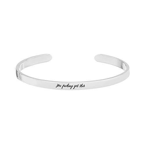 WIGERLON Inspirierendes Manschettenarmband für Mutter, Tochter, Schwestern und Freunde, graviertes Mantra WIGERLON Inspirierendes Manschettenarmband für Mutter, Tochter, Schwestern und Freunde, graviertes Mantra von WIGERLON
