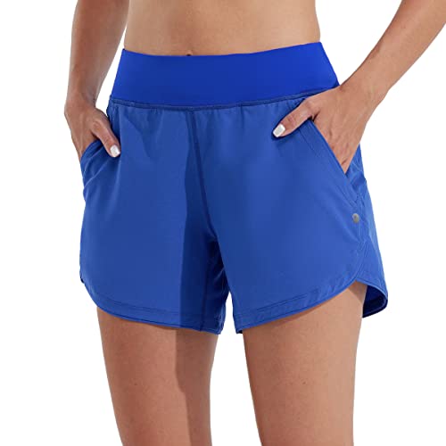 WILLIT Damen 5" Badeshorts Boardshorts UPF50+ Badehose High Waisted Schwimmshorts Badehose Schnell Trocknende UVA Schutz mit Liner Taschen Saphirblau Größe 40 von WILLIT