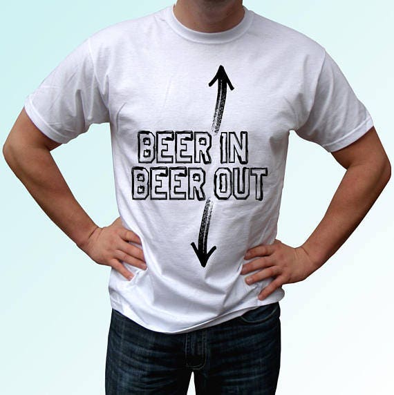 Beer in Out - Weißes Humor-T-Shirt-Spitzenwitz-T-Shirt Party-Designkunst Herren-, Damengrößen von WINGRAF
