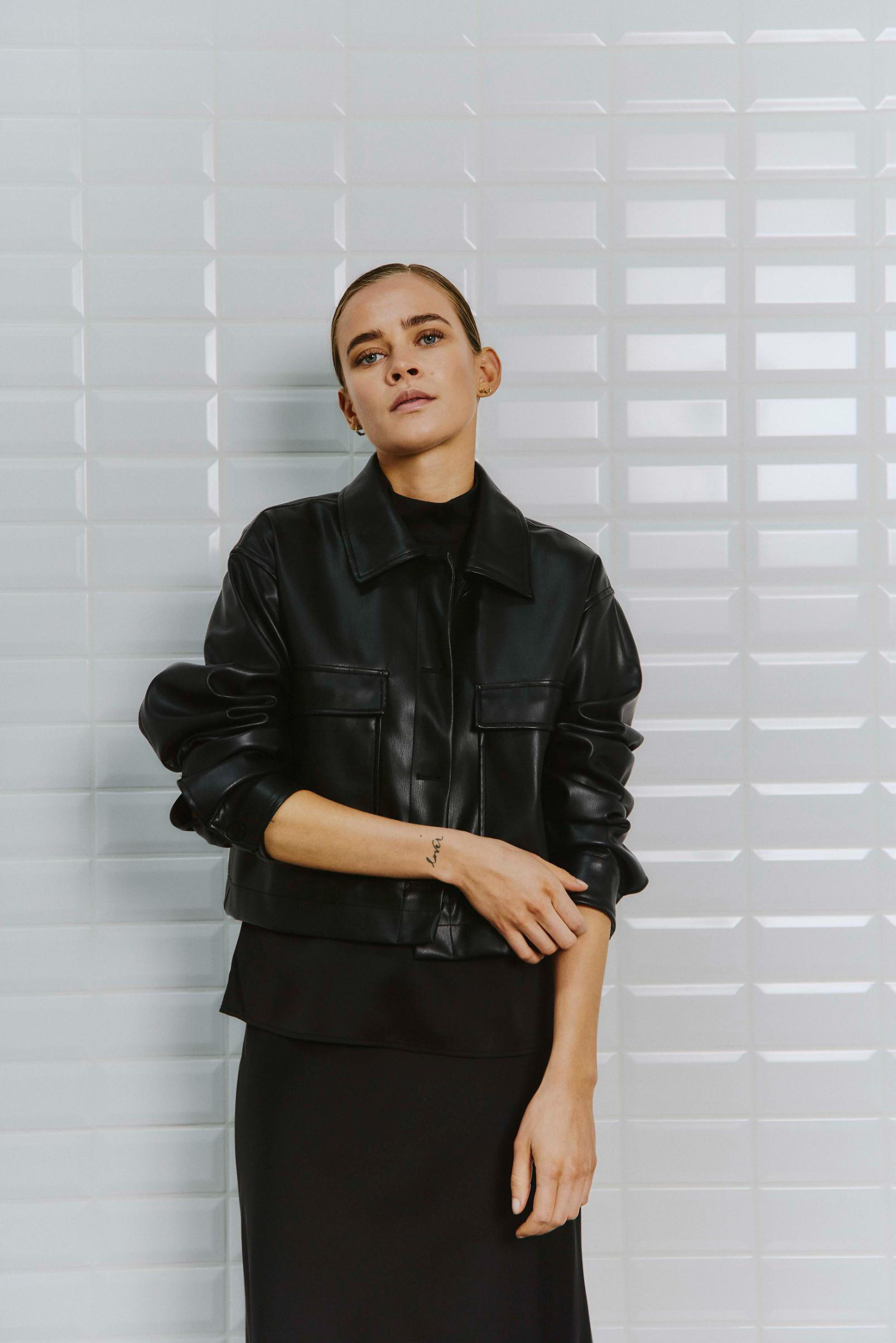 WITHBLACK - Jacken outdoor Weiblich Schwarz - Gr. - M von WITHBLACK