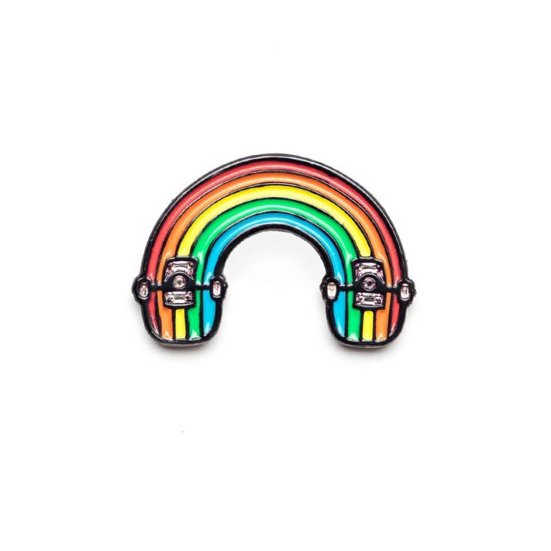 Sky High Brosche von WKNDRSFORLIFE