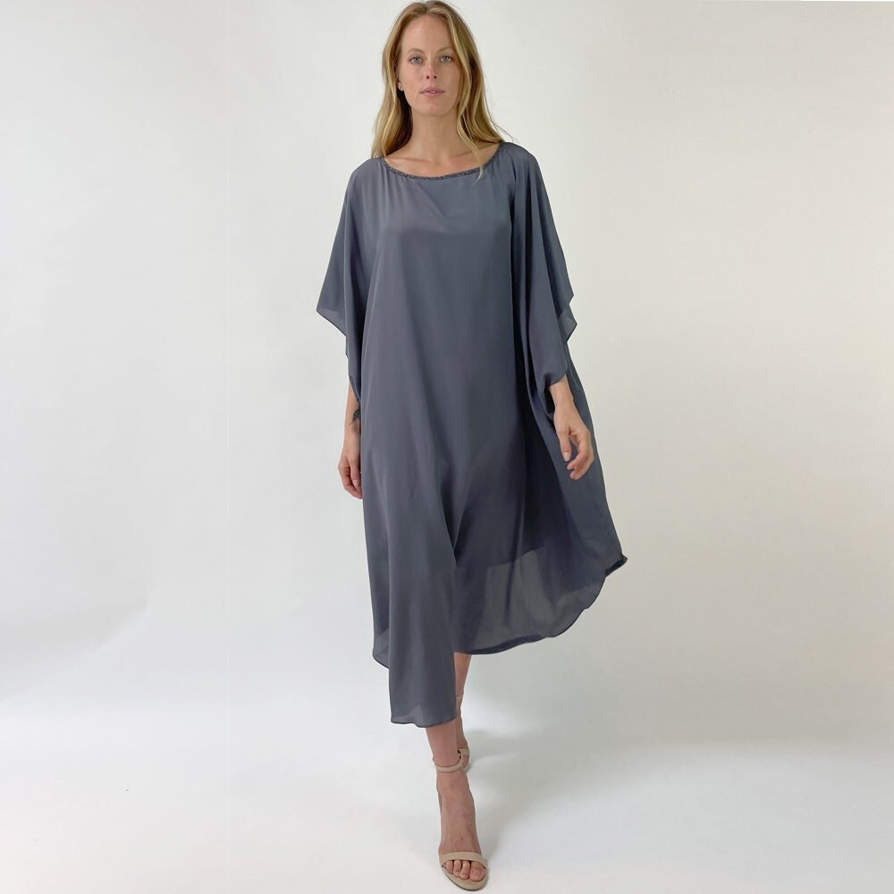 Seiden Kaftan Hellgrau von WKNDSS