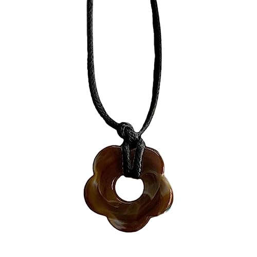 WKabnkn Zarte Acrylblüte Anhänger Halskette Ausgehöhltes Blütenschluckschreie Schöner Nackenschmuck Für Lässige Oder Formelle Ereignis Wachsfaden Halskette von WKabnkn