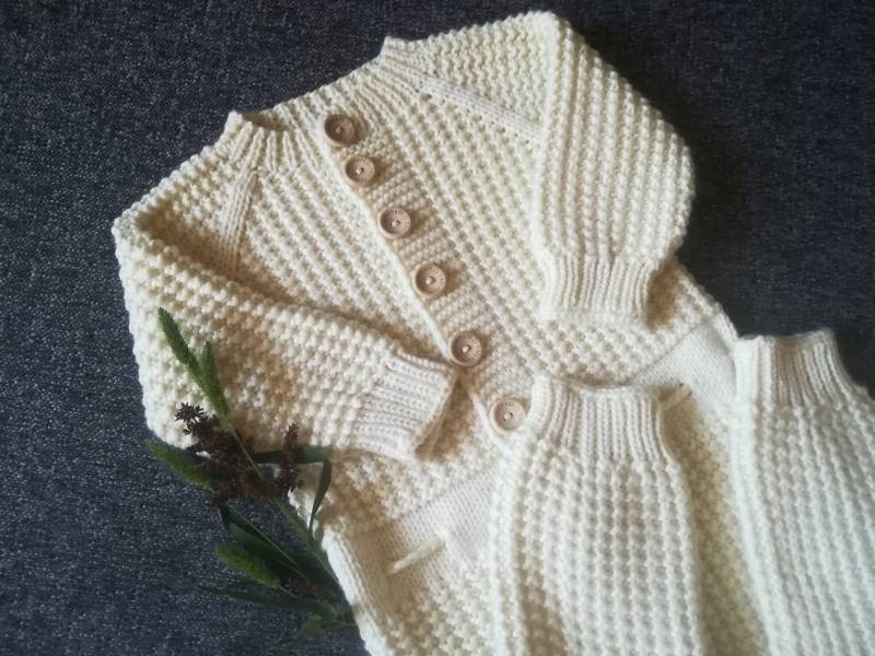 Handgestrickter Kaschmir Baby Strampler Neugeborenen Outfit von WLoveCreated
