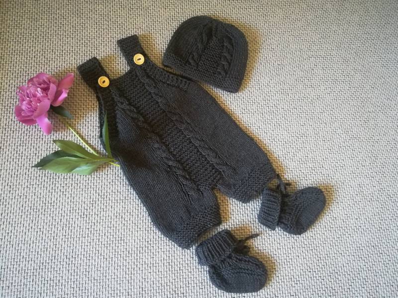 Handgestricktes Baby Set Aus Baumwolle Strampler, Booties & Mütze - Vegan Freundlich von WLoveCreated