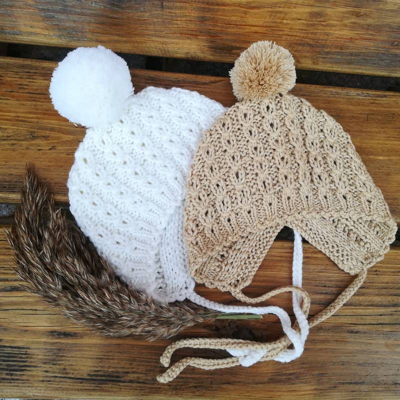 Merino Wolle Baby Pom Mütze Handgestrickte Lace Mütze von WLoveCreated