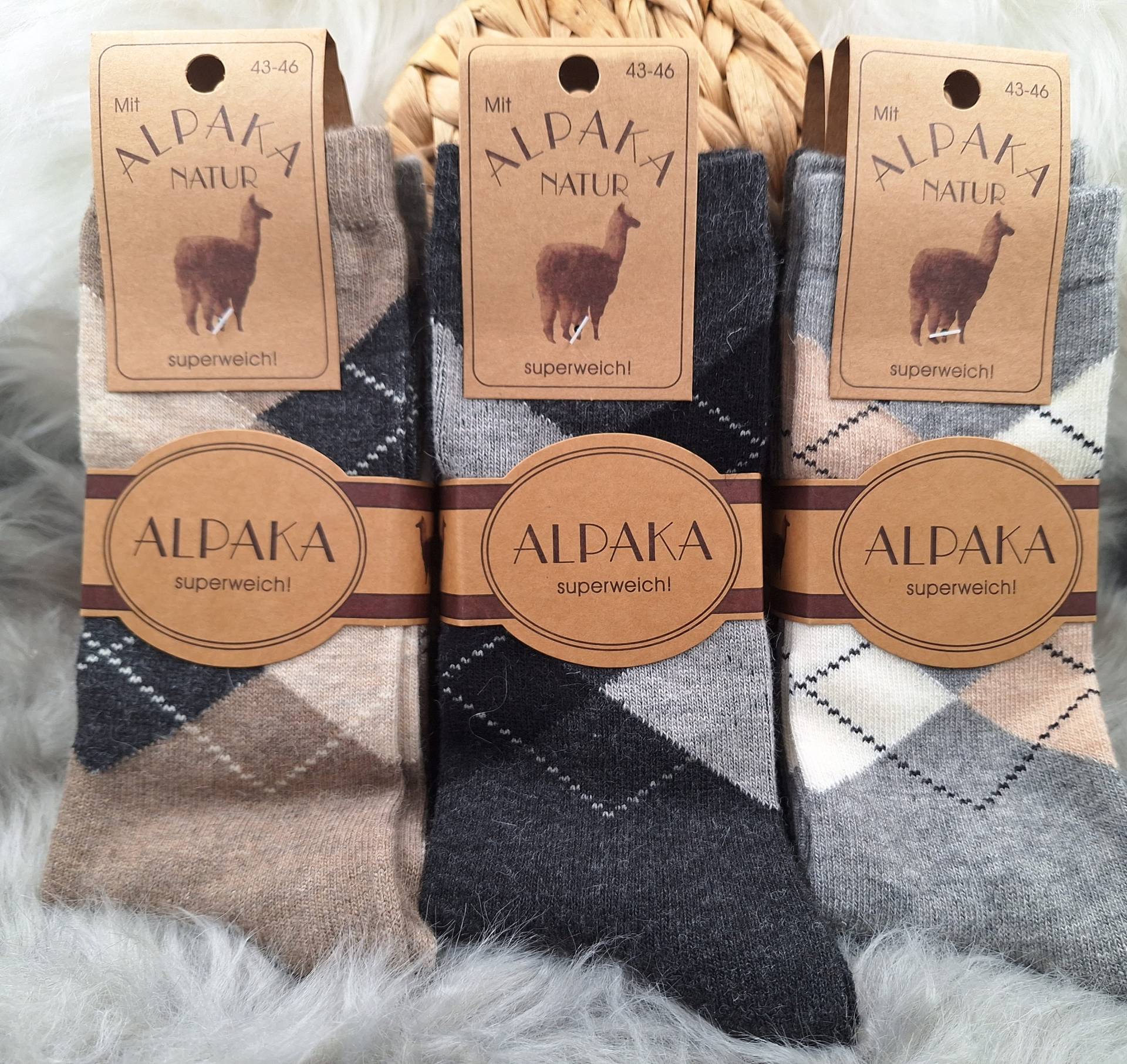 2 Paar Karierte Karosocken Mit Alpakawolle Für Frauen Und Männer, Super Weich Kuschelig Warm Auch Als Geschenk Perfekt Geeignet von WMWollparadies