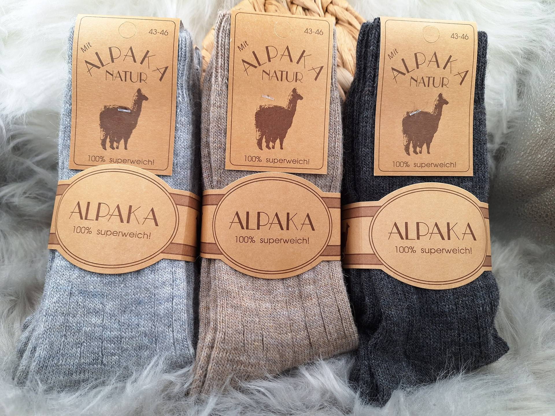2 Paar Socken Mit Alpaka Wolle Für Frauen Und Männer Super Weich Kuschelig Auch Als Geschenk Perfekt von WMWollparadies