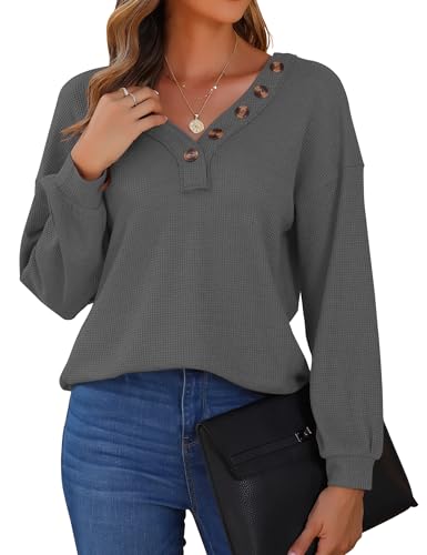 WNEEDU Pullover Damen Blusen Langarm V-Ausschnitt Shirts Lässige Waffelstrick Tops Tunika Oberteile mit Dekorative Knöpfe Dunkelgrau L von WNEEDU