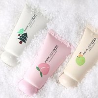 WODWOD - Moisturizing Fragrance Hand Cream - 3 Flavors 01# Sunrise Wild Berry - 60g von WODWOD