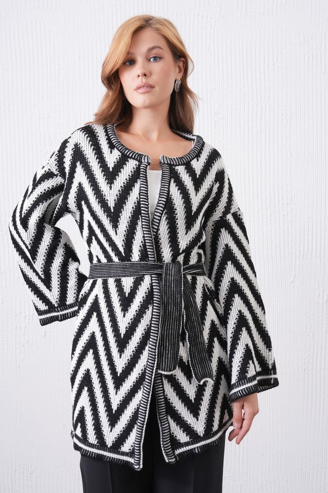 WOMAN VISION Windbreaker Damen Schwarz-Weiß Zickzack Strickjacke mit Gürteldetail - 3201 von WOMAN VISION