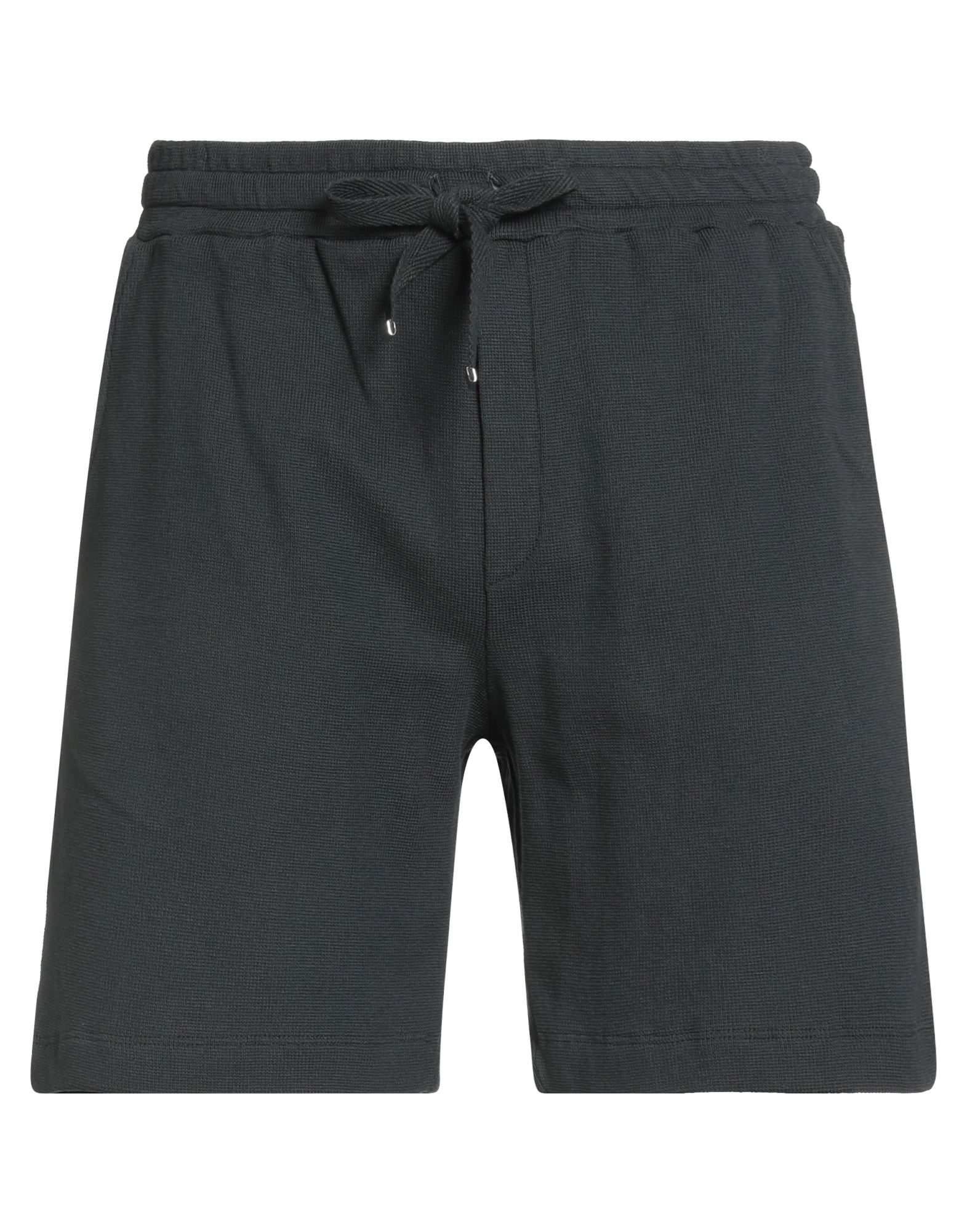 WOOL & CO Shorts & Bermudashorts Herren Schwarz von WOOL & CO