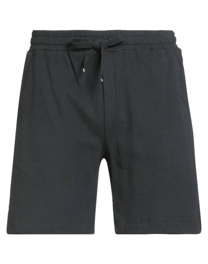WOOL & CO Shorts & Bermudashorts Herren Schwarz WOOL & CO Shorts & Bermudashorts Herren Schwarz von WOOL & CO