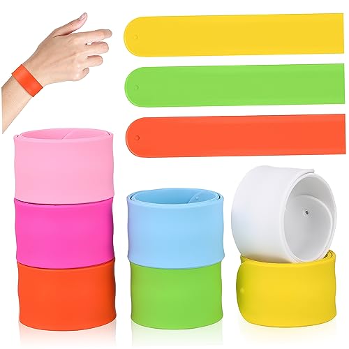 WOONEKY 36 Stück Teiliges Silikon Slap Armband Bunte Schnapparmbänder mit Farben Sicher und Vielseitig für Party Outdoor Sport und Einfache Anwendung für Erwachsene von WOONEKY