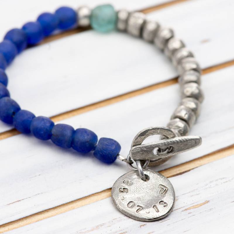 Tief Blaues Glas Perlen Armband - Recycelter Schmuck Mit Aufschrift Personalisiertes Muttertagsgeschenk Boho von WORKSHOPone80