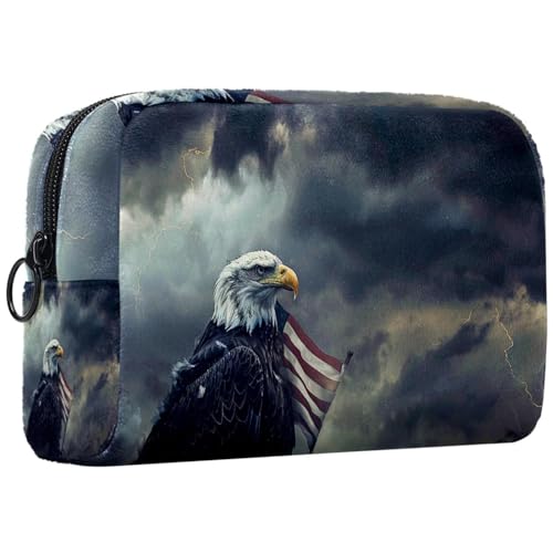 Reise Make up Tasche,Reise Kulturbeutel für Damen,Eagle amerikanische Flagge bewölkter Tag,Kosmetik Reisetasche von WOSHJIUK