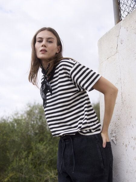 WOTE Gestreiftes Damen T-Shirt - Bio-Baumwolle & Elasthan (Relaxed Fit) von WOTE