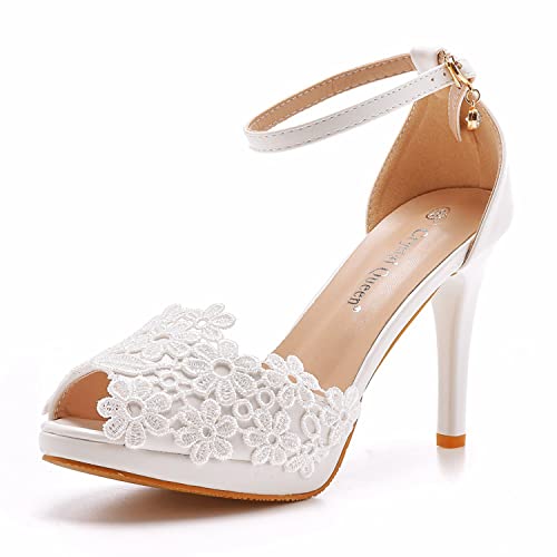 WOkismD Damen Stiletto High Heel Sandalen Peep Toe Ankle Strap Pumps weiße Spitze Blumen Braut Hochzeit Prom Dress Schuhe 3,9 Zoll,Weiß,42 von WOkismD