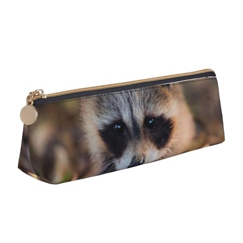 WQUVMDS Federmäppchen aus Leder mit Waschbär-Aufdruck, dreieckiger Reißverschluss, Stiftetasche, Kosmetiktasche, Schreibwaren-Tasche von WQUVMDS