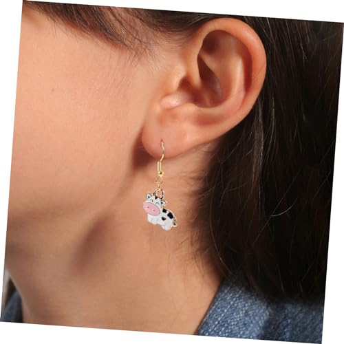WRITWAA Goldfarbene Cow Ohrringe für Teenager Mädchen Niedliche Baumelnde Bauernhof Tier Ohrringe Leichte Tropfenohrringe für Frauen Design als Geburtstagsgeschenk und Party Accessoire von WRITWAA