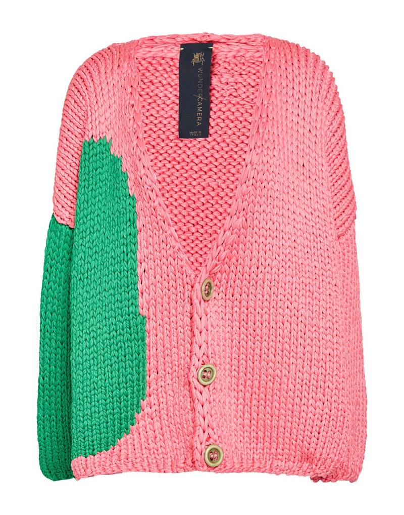 WUNDERCAMERA WARDROBE Strickjacke Damen Rosa WUNDERCAMERA WARDROBE Strickjacke Damen Rosa von WUNDERCAMERA WARDROBE