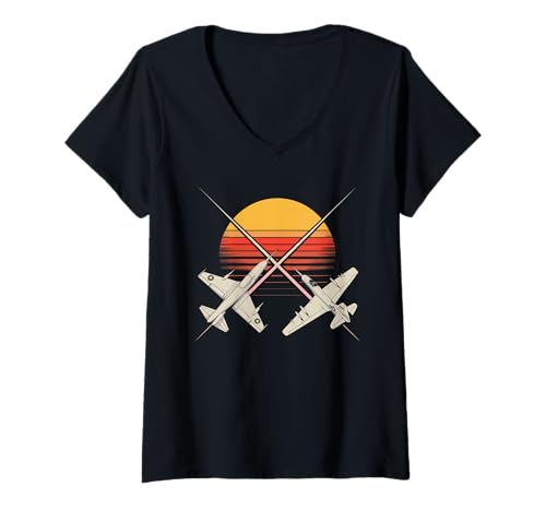 Damen WW2 Kampfflugzeuge Tshirt B-17 P51 Mustang F4U Corsair T-Shirt mit V-Ausschnitt Damen WW2 Kampfflugzeuge Tshirt B-17 P51 Mustang F4U Corsair T-Shirt mit V-Ausschnitt von WW2 Kampfflugzeuge B-17 Corsair P40 P51 Mustang
