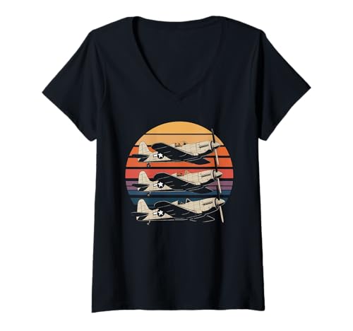 Damen WW2 Kampfflugzeuge Tshirt B-17 P51 Mustang F4U Corsair T-Shirt mit V-Ausschnitt Damen WW2 Kampfflugzeuge Tshirt B-17 P51 Mustang F4U Corsair T-Shirt mit V-Ausschnitt von WW2 Kampfflugzeuge B-17 Corsair P40 P51 Mustang