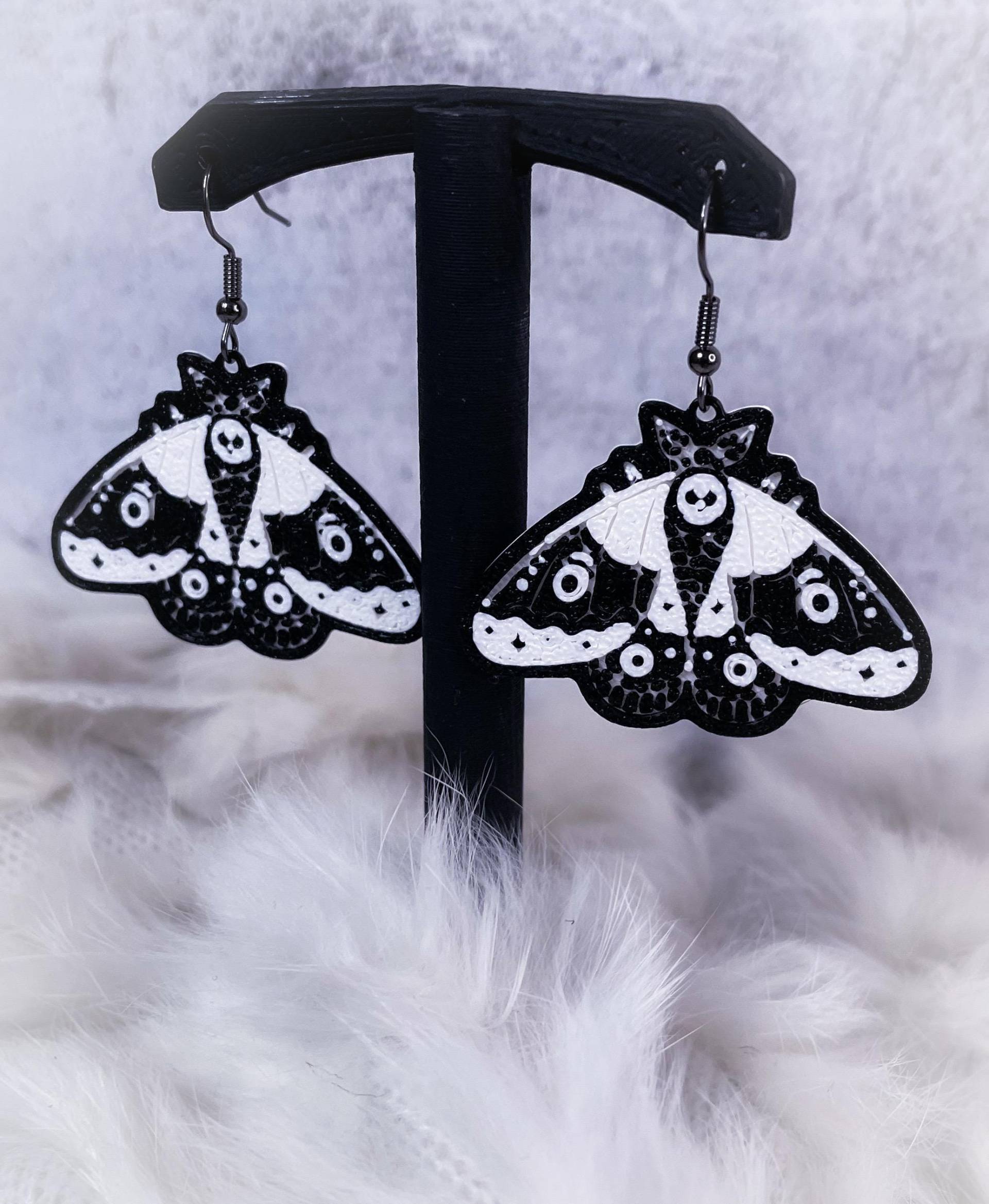 Motte Baumeln Alternative 3D Gedruckte Ohrringe Juwelen Goth Gothic Motte Baumeln Alternative 3D Gedruckte Ohrringe Juwelen Goth Gothic von WWonderlanddolls