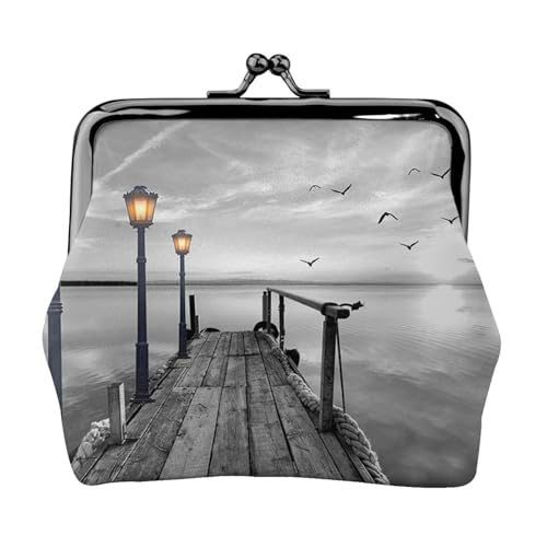 Geldbörse mit Strand-Pier-Druck, für Herren und Damen, Leder, Kussschloss, kleine Tasche, Münzgeldbörse, Schwarz / Weiß von WXWJSHMGC