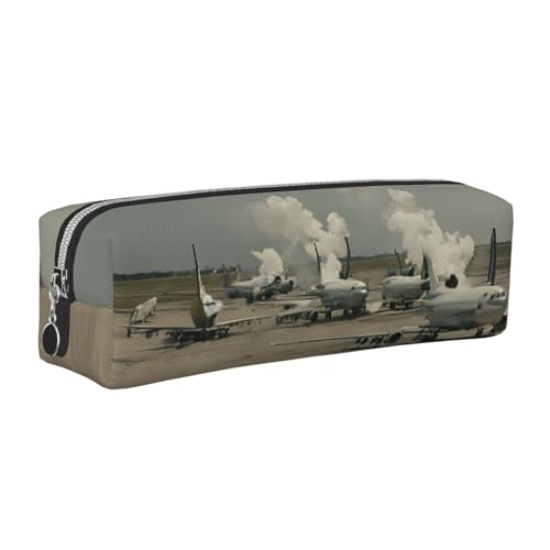 WXWJSHMGC Federmäppchen aus Leder mit Jet-Fighter-Muster, einfach, mit metallischer Reißverschlusstasche, Aufbewahrungstasche für Mädchen, Jungen, Studenten, Universität, Mittelschule, silber WXWJSHMGC Federmäppchen aus Leder mit Jet-Fighter-Muster, einfach, mit metallischer Reißverschlusstasche, Aufbewahrungstasche für Mädchen, Jungen, Studenten, Universität, Mittelschule, silber von WXWJSHMGC