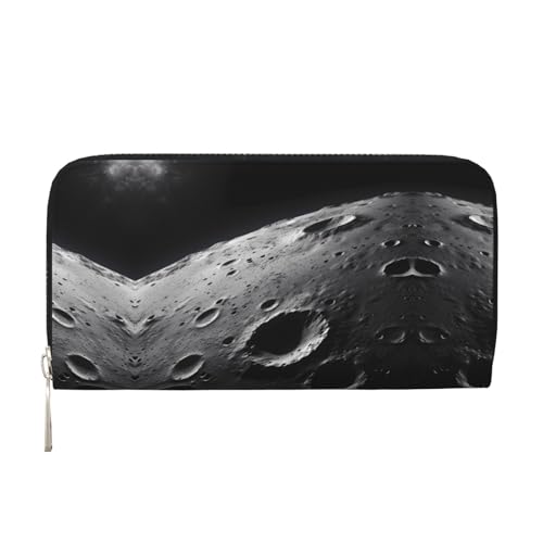 WZYCWB The Moon Printed zippered wallet perfect for travel, business, and everyday wear.Holds cell phones and cash. von WZYCWB