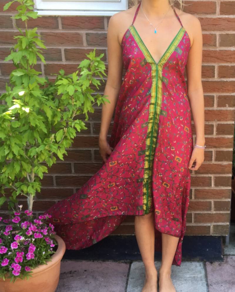 Schöne Rosa Und Grün Seide Japan Stil Kleid Größe 8 Schöne Rosa Und Grün Seide Japan Stil Kleid Größe 8 von WackyWardrobeUK