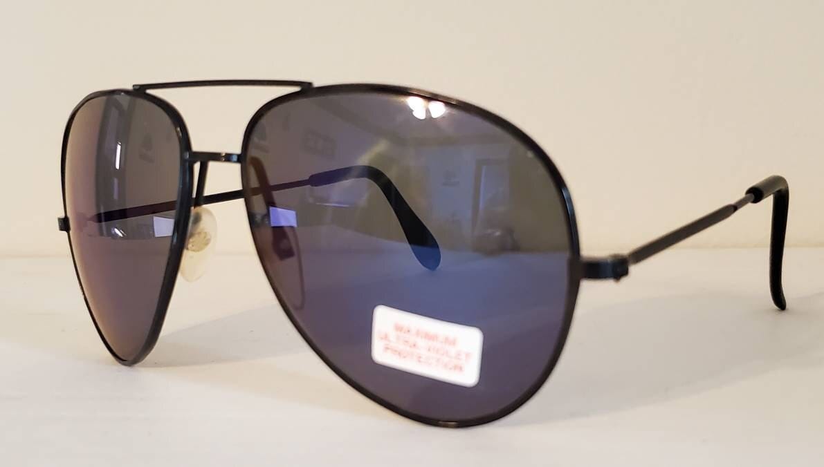 Vintage Aviator Teardrop Sonnenbrille // Blau Getönte Gläser Schwarze Metallfassungen 80Er + 90Er Brille Classic True Vintage Retro Vtg Nos von WadesRadShades