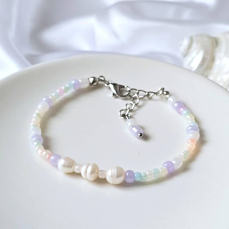 Perlenarmband Pastell - Süßwasserperlen Armband Lila Rosa, Filigranes Edelstahl Wasserfest, Handgemacht, Geschenk Für Freundin von WakaiGirl