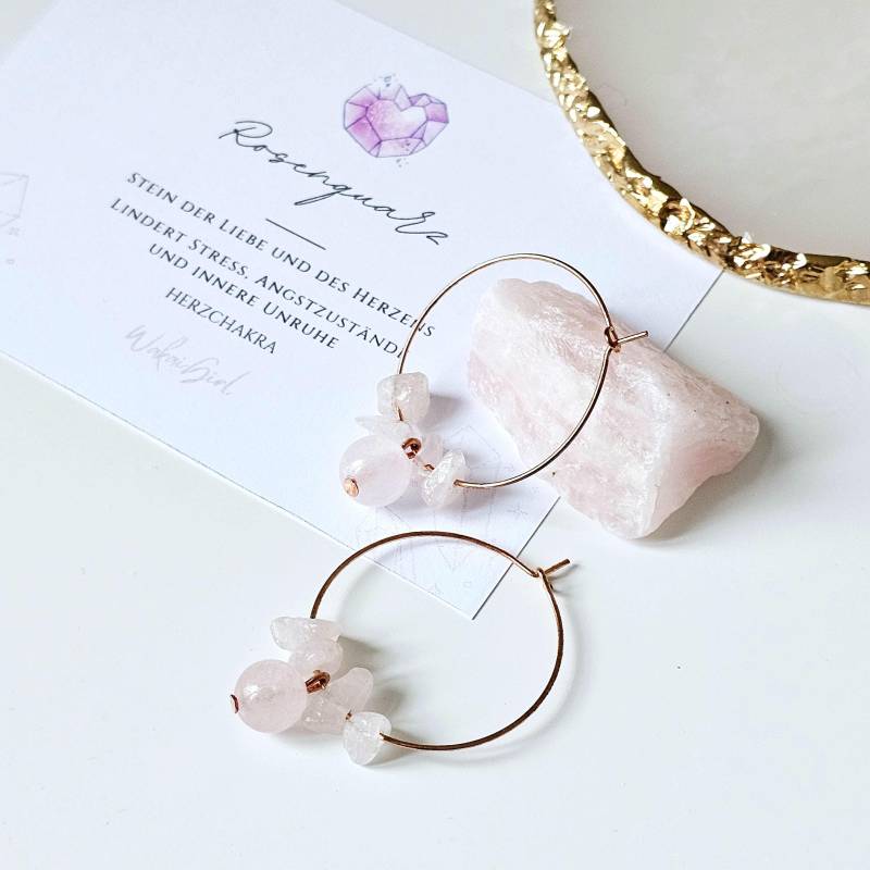Rosenquarz Ohrringe Roségold Handgemachter Schmuck, Edelsteinohrringe, Boho Creolen Natursteinperle, Heilstein Herzchakra, Geschenk Frauen von WakaiGirl