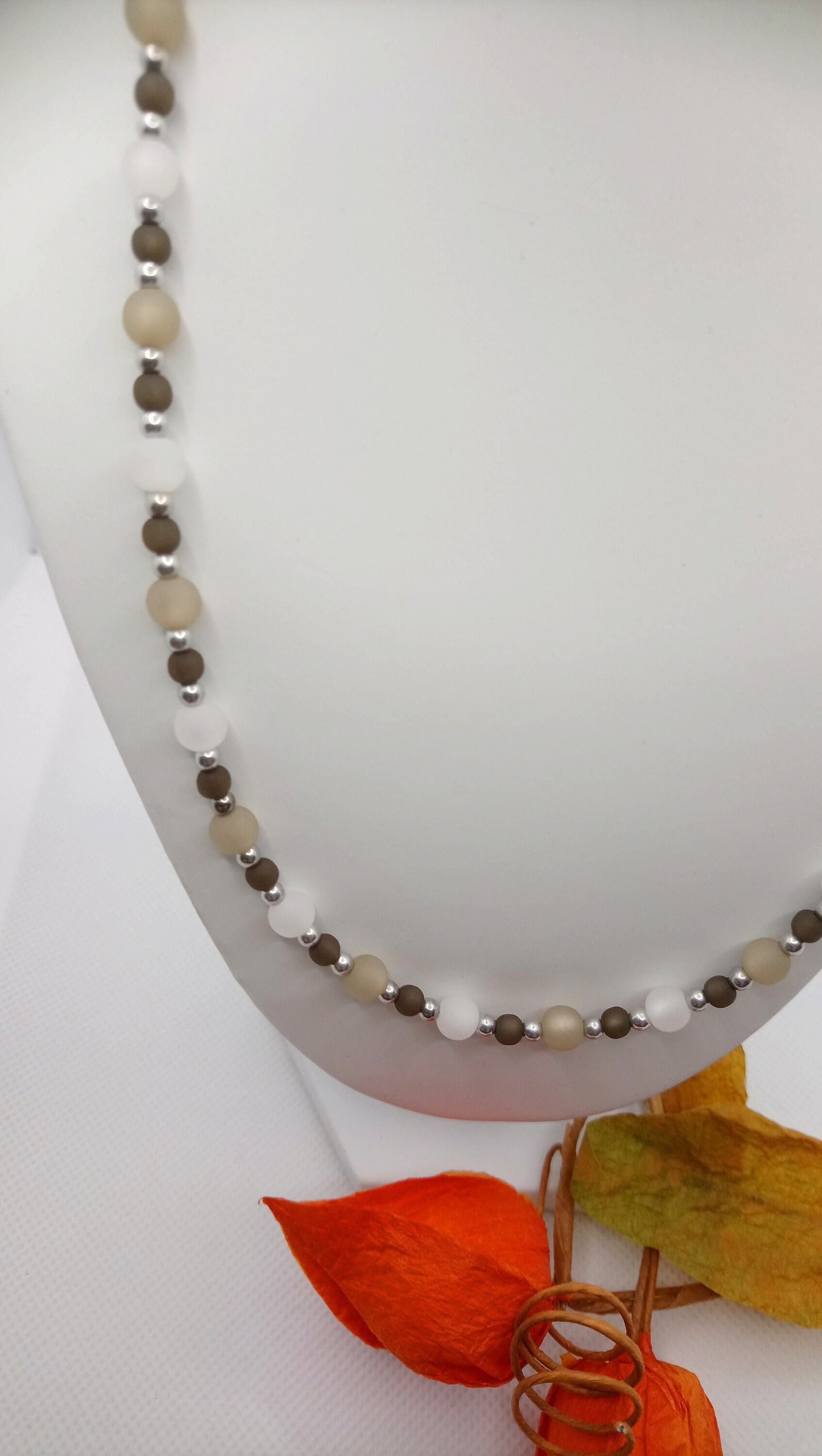 Halskette Polarisperlen, Perlenkette Weiß Grau, Mit Perlen, Silberkette, Perlenschmuck Modern Halskette Polarisperlen, Perlenkette Weiß Grau, Mit Perlen, Silberkette, Perlenschmuck Modern von WalkersWunderWerke