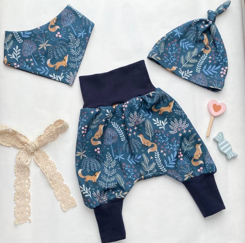 Baby-Set 3Tlg Pumphose + Mütze Halstuch Für Babys Aus Jersey Individuelle Gestaltet von Walkoon
