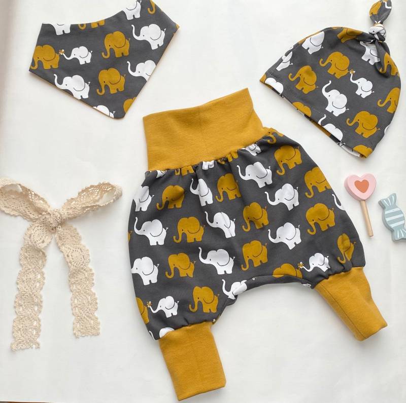 Baby-Set 3Tlg Pumphose + Mütze Halstuch Für Babys Aus Jersey Individuelle Gestaltet von Walkoon
