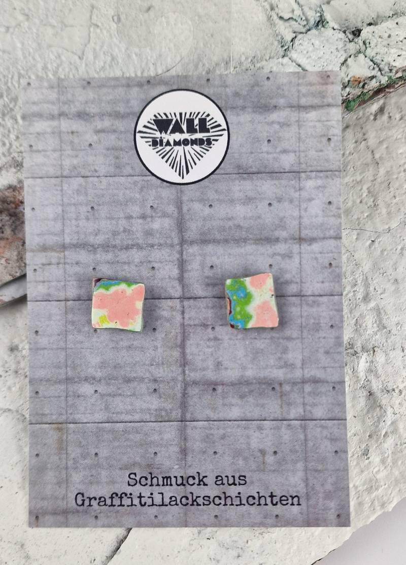 Zierliche Ohrstecker Aus Graffitilackschichten Upcycling Schmuck Weihnachtsgeschenk Streetart Mode Graffitischmuck. Nachhaltiges Produkt von WalldiamondsShop