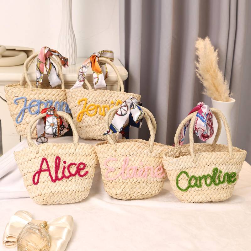 Benutzerdefinierte Strandtaschen, Strohhandtaschen, Personalisierte Brautjungfer Geschenkkörbe, Sommerhochzeitsgeschenke, Bachelorette Party Geschenk von WalletWithLove