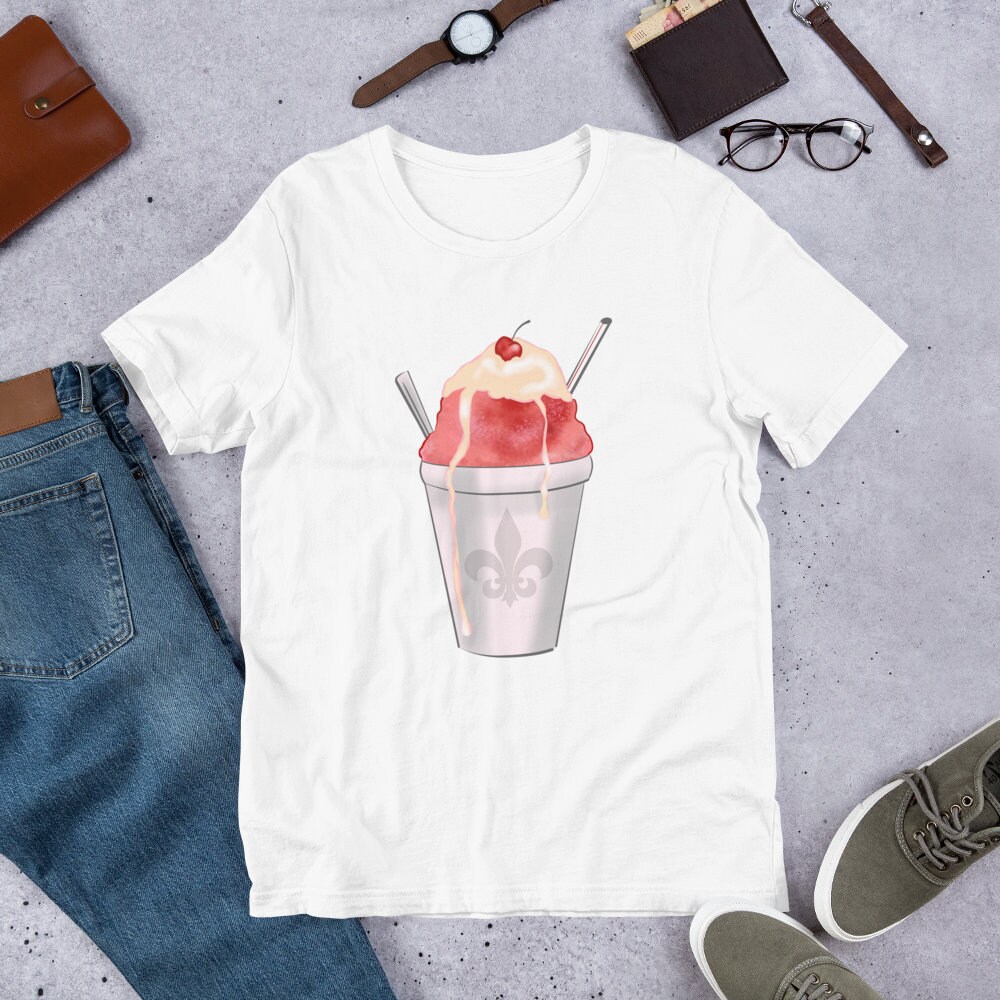 Karneval Shirt - Schneeball T-Shirt New Orleans Feinschmecker Dessert Illustration Rosa Snoball Karneval Shirt - Schneeball T-Shirt New Orleans Feinschmecker Dessert Illustration Rosa Snoball von WallflowerArtandGift