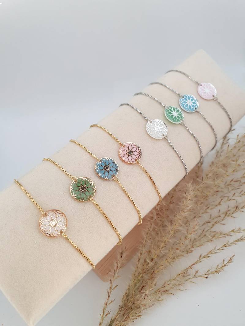 Armkette Mit Mandala Armkette Mit Mandala von WallisKunstwerkstatt