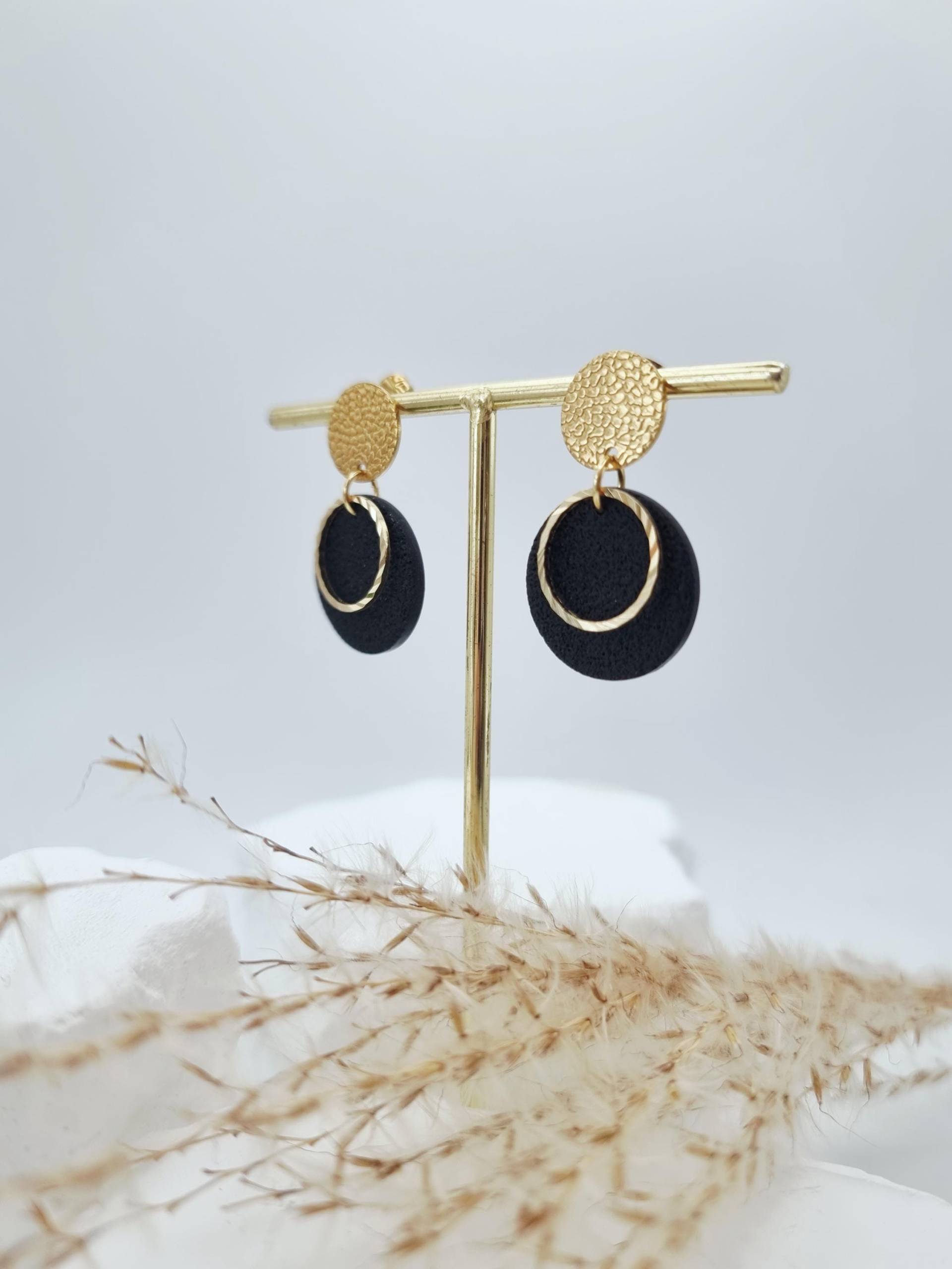 Handgefertigte Ohrringe Aus Polymerton Handgefertigte Ohrringe Aus Polymerton von WallisKunstwerkstatt