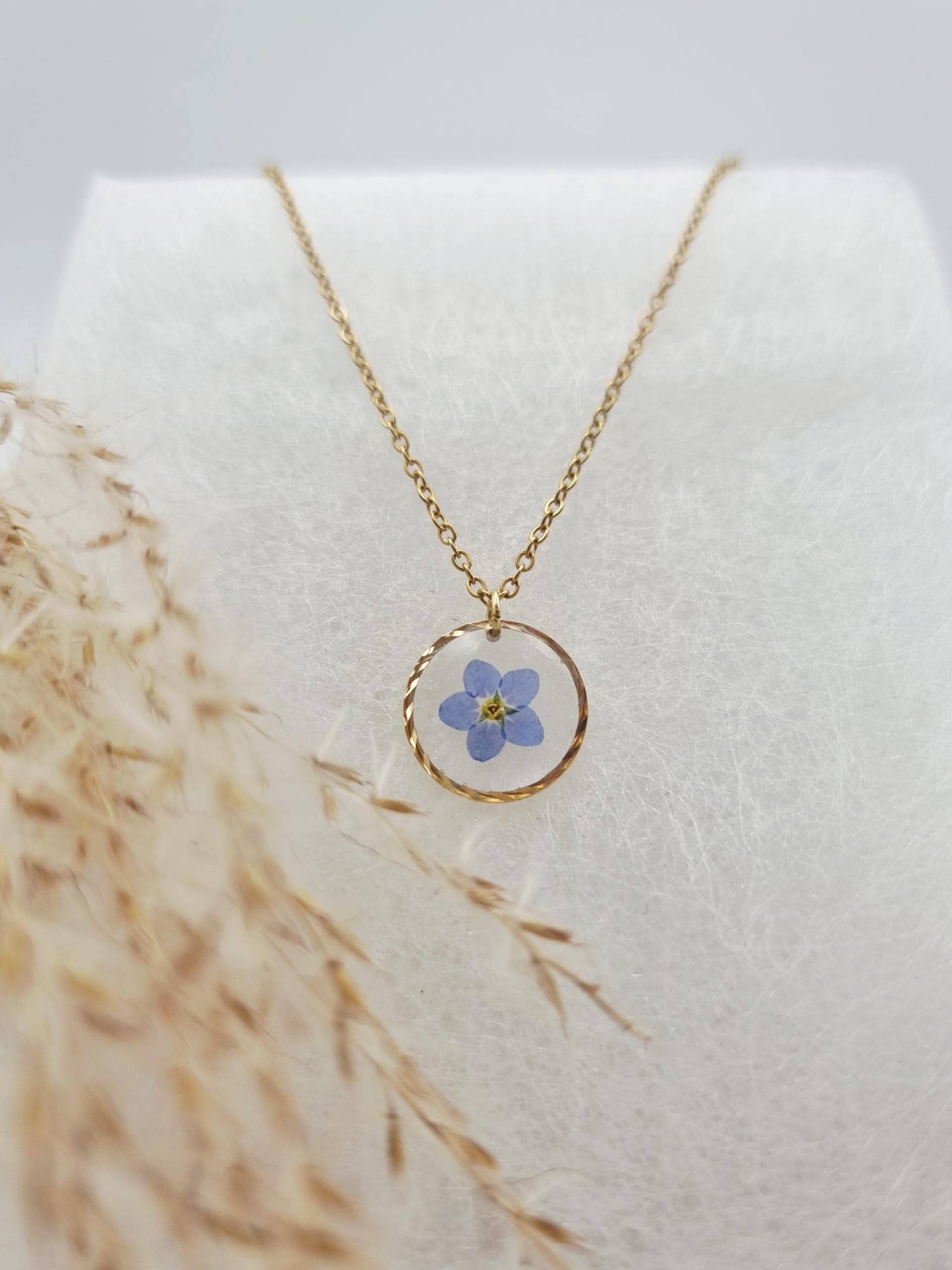 Vergissmeinnicht Kette Vergissmeinnicht Kette von WallisKunstwerkstatt