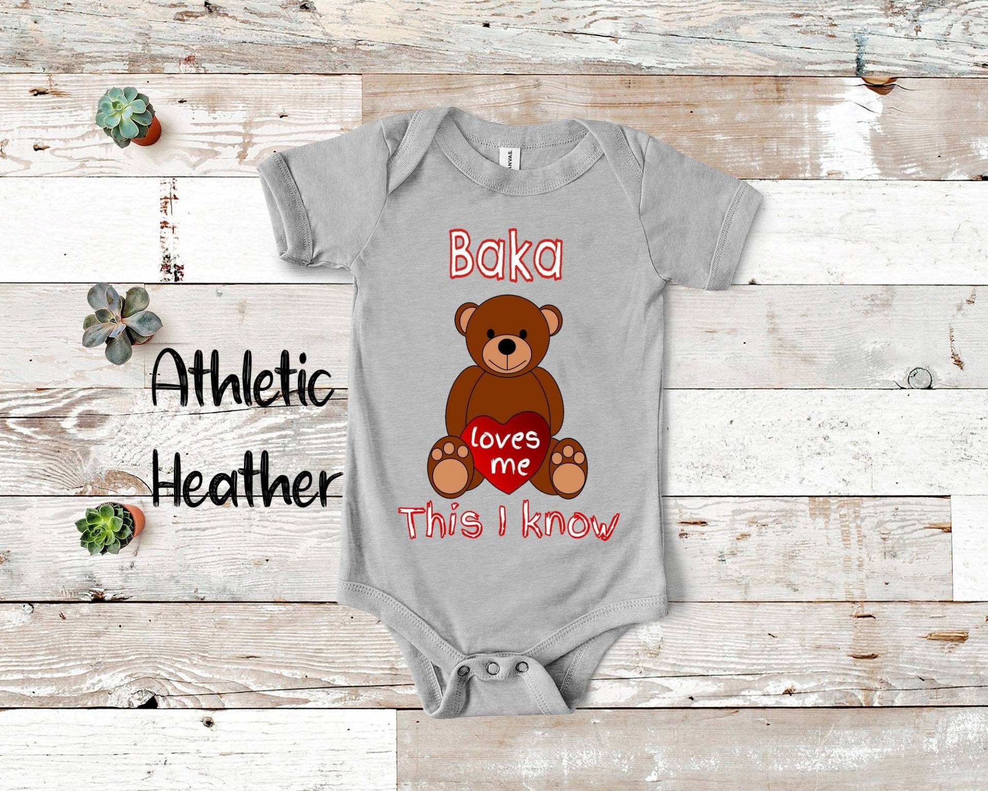 Baka Loves Me Süßer Oma Name Bär Baby Body Kroatisch Bosnisch Großmutter Geschenk Für Enkelin Oder Enkel Schwangerschaft Ankündigung von WalltoWallMall