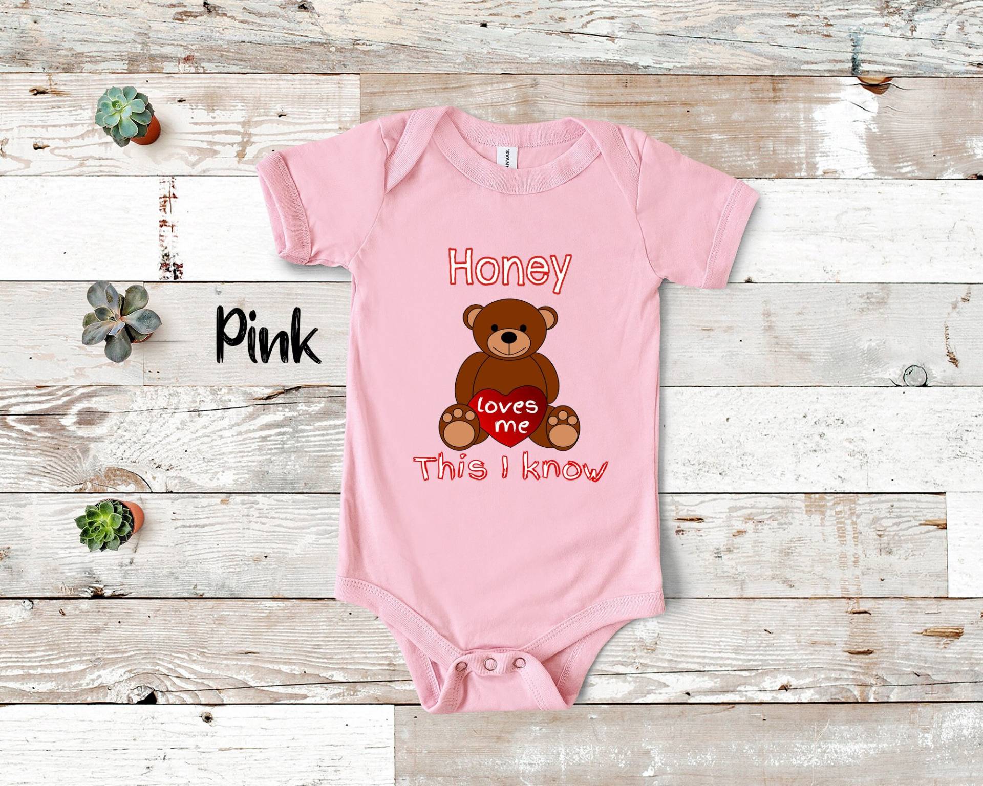 Honey Loves Me Süßer Oma Bär Baby Body, Tshirt Oder Kleinkind Shirt Besonderes Großmutter Geschenk Schwangerschaft Ankündigung von WalltoWallMall