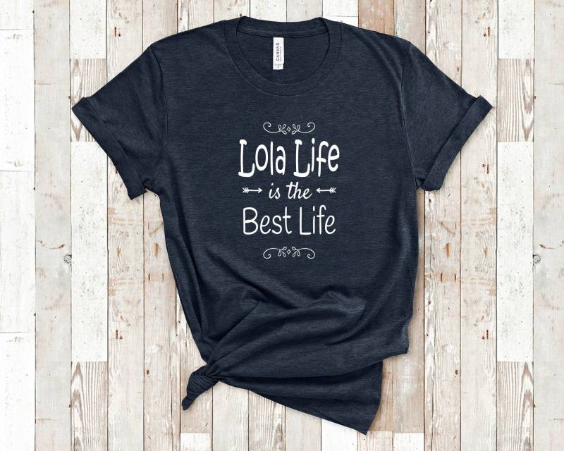 Lola Life Is The Best Shirt Für Großmutter Geburtstag Weihnachten Muttertagsgeschenk von WalltoWallMall