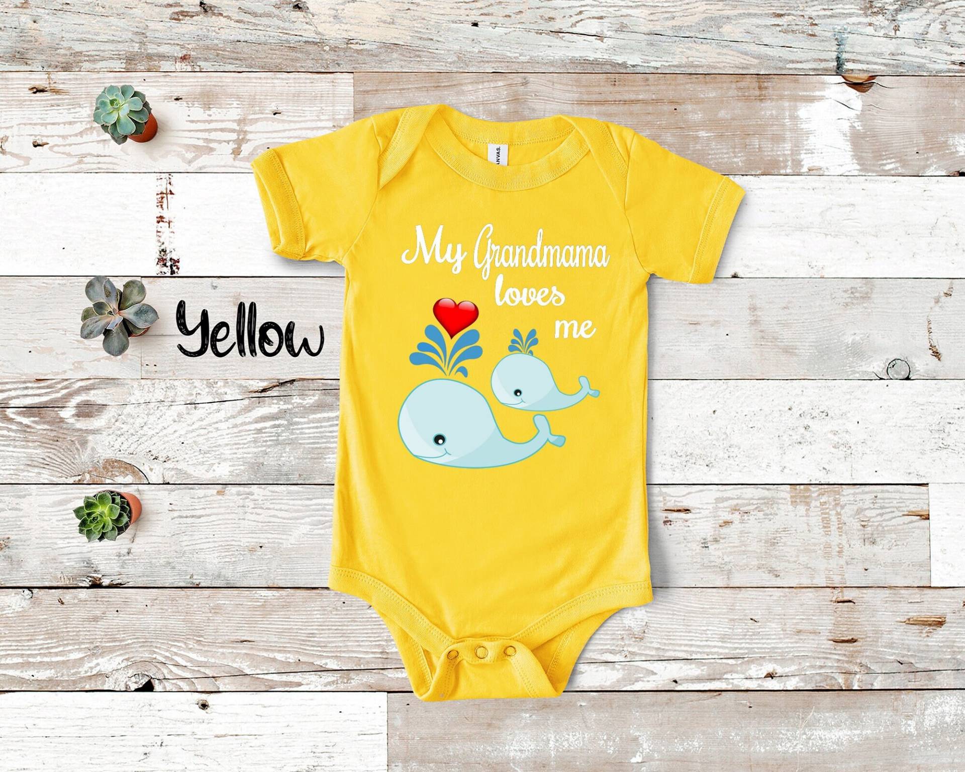 Oma Liebt Mich Süßer Wal Baby Body, Tshirt Oder Kleinkind Shirt Besonderes Großmutter Geschenk Schwangerschaft Ankündigung von WalltoWallMall